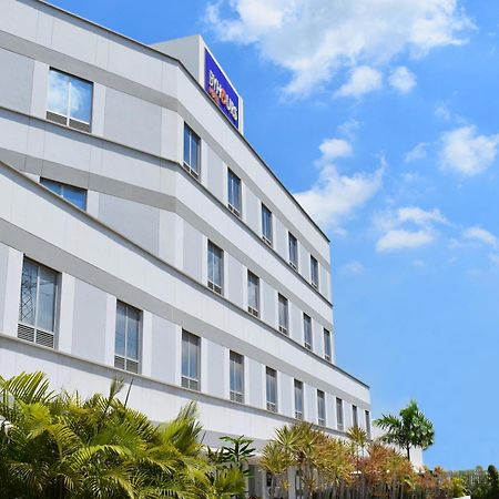 בארנקווילה Hotel Byhours Circunvalar - Adults Only מראה חיצוני תמונה