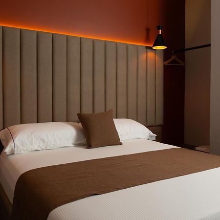 בארנקווילה Hotel Byhours Circunvalar - Adults Only מראה חיצוני תמונה