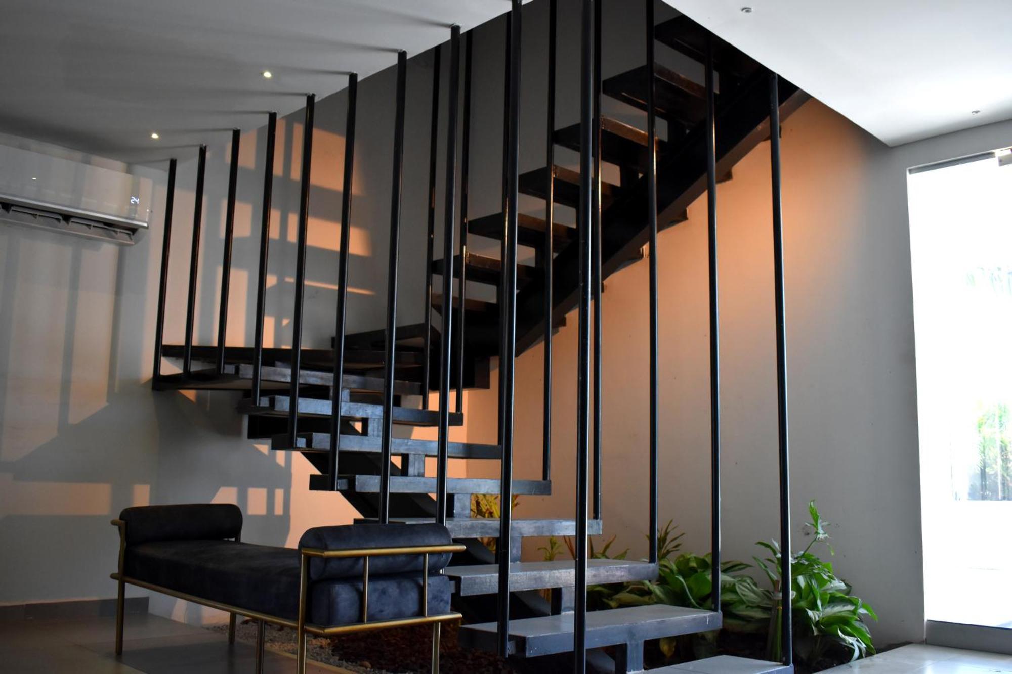 בארנקווילה Hotel Byhours Circunvalar - Adults Only מראה חיצוני תמונה